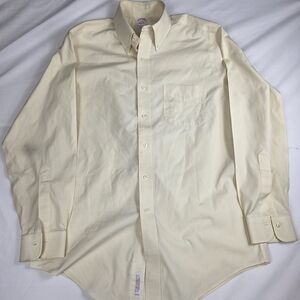 Brooks Brothers 15-33 Traditional Fit Cream Oxford Dress Shirt 100% Cotton